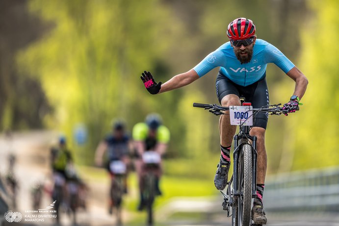 LVM kalnu/gravel divriteņu maratona 1. posms - Cēsis/Valmiera